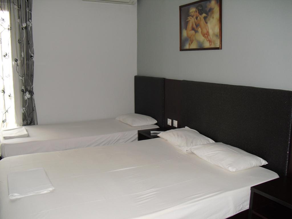 Hotel Dioni Paralia Katerinis Ruang foto