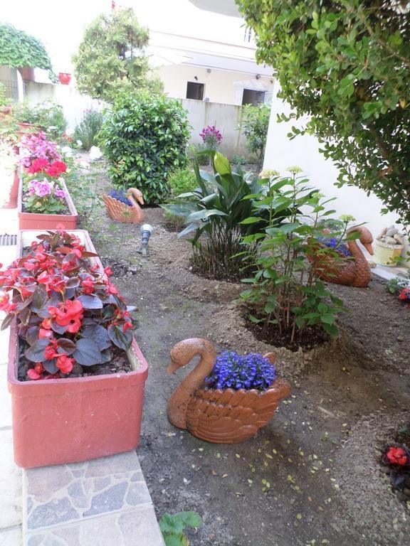Hotel Dioni Paralia Katerinis Bagian luar foto
