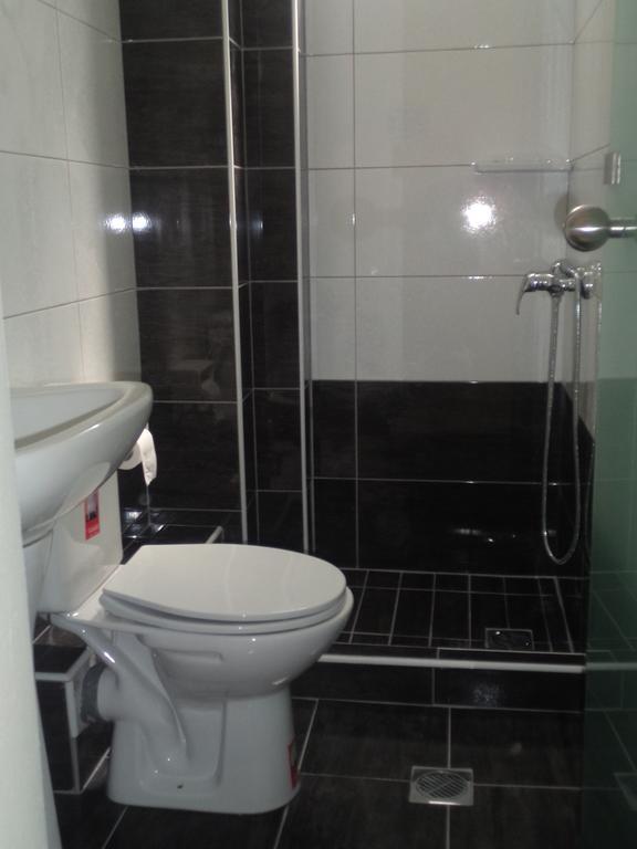 Hotel Dioni Paralia Katerinis Ruang foto