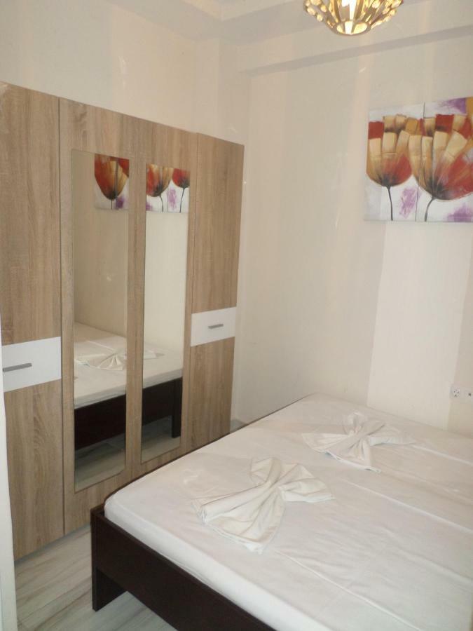 Hotel Dioni Paralia Katerinis Bagian luar foto
